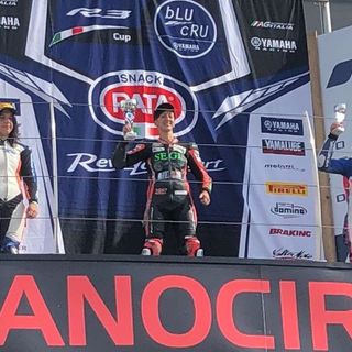 Arianna Barale, a destra, sul podio femminile