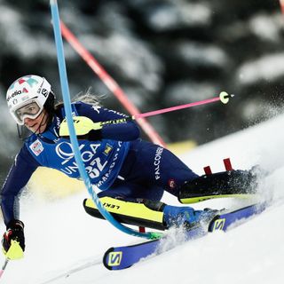Cortina 2021: Marta Bassino ed altre tre azzurre pronte per il super-G di martedì...meteo permettendo