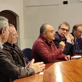 L'intervento di Nicola Gratteri: un bagno di folla per il saggista scrittore