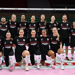 La Cuneo Granda Volley inizia la sua stagione: primo allenamento a porte aperte per le ragazze di Pintus