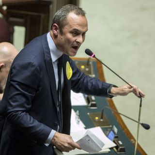 Costa (Azione): "Il governo non può cancellare la montagna con un Dpcm"