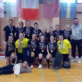 Hockey indoor: la Lorenzoni BCC si aggiudica l'Euro Challenge 2024