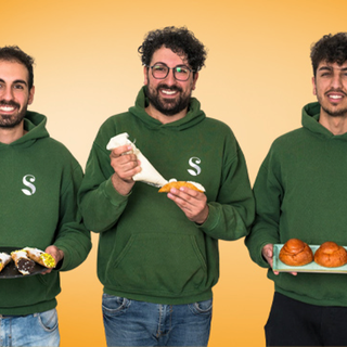 Dai gustosi panettoni artigianali agli arancini, le migliori specialità della tradizione siciliana sono su Sicily Addict