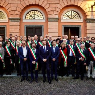 TRENT'ANNI DALL'ALLUVIONE / Ad Alba il ringraziamento del Piemonte ai protagonisti della ricostruzione TRENT'ANNI DALL'ALLUVIONE / Ad Alba il ringraziamento del Piemonte ai protagonisti della ricostruzione