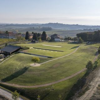 Mondo del vino: l'azienda di Federico Grom e Guido Martinetti affida la direzione commerciale a Luigi Coppo Mondo del vino: l'azienda di Federico Grom e Guido Martinetti affida la direzione commerciale a Luigi Coppo