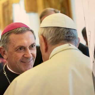 Il vescovo di Mondovì Egidio Miragoli con Papa Francesco