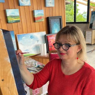 Antonella Tavella espone alla Biblioteca Civica di Alba