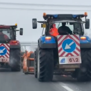 Neve e pulizia strade: se l'eccesso di zelo diventa mancanza di buon senso e spreco di denaro pubblico [VIDEO]