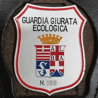 Il distintivo di Guardia Giurata Ecologica Il distintivo di Guardia Giurata Ecologica
