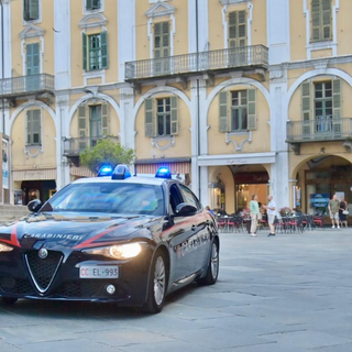 Feste hawaiane nell’agriturismo e alcol a minori in un bar del centro: Carabinieri di Saluzzo sanzionano tre locali con multe per 10mila euro