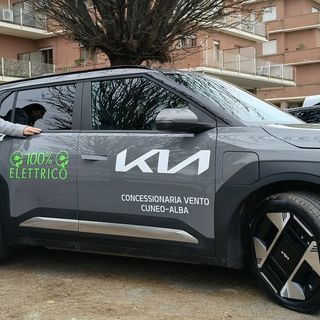 Scopri il SUV elettrico che sta rivoluzionando la strada verso un mondo più sostenibile