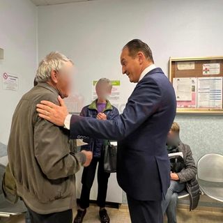 Invalida al 100% dopo un incidente domestico, la signora Monica scrive a Cirio e gli racconta le sue infinite difficoltà nell'accedere alle cure Invalida al 100% dopo un incidente domestico, la signora Monica scrive a Cirio e gli racconta le sue infinite difficoltà nell'accedere alle cure