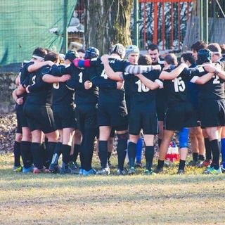 Val Tanaro Rugby lotta fino alla fine, ma i Rondoni si impongono a Farigliano Val Tanaro Rugby lotta fino alla fine, ma i Rondoni si impongono a Farigliano