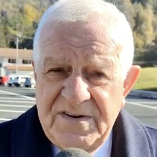 Il sindaco di Pornassio, Vittorio Adolfo, ha fatto marcia indietro: stop alla sua ordinanza Il sindaco di Pornassio, Vittorio Adolfo, ha fatto marcia indietro: stop alla sua ordinanza