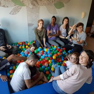 Il ricavato della serata andrà all'Associazione Ludica di Alba Il ricavato della serata andrà all'Associazione Ludica di Alba