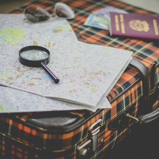 Estate 2025, vacanze più frammentate e su misura per i viaggiatori italiani