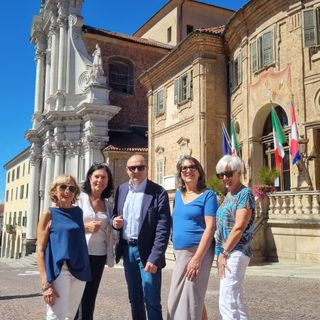 Una quota del direttivo del Premio, da sx Flavia Barberis, Agata Comandè, Mauro Rivetti, Silvia Gullino e Ivana Gianmoena