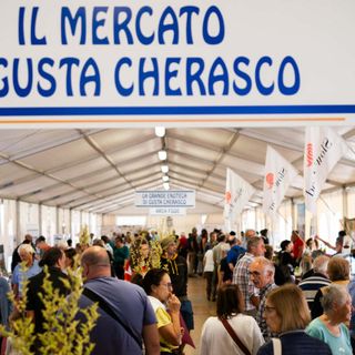 Gusta Cherasco è giunta alla sua 5ª edizione: la piazza del vino e del cibo incontra chiocciole e lumache