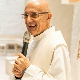 Don Domenico Degiorgis, direttore dell’Ufficio Caritas e presidente della Fondazione Caritas diocesana Don Domenico Degiorgis, direttore dell’Ufficio Caritas e presidente della Fondazione Caritas diocesana