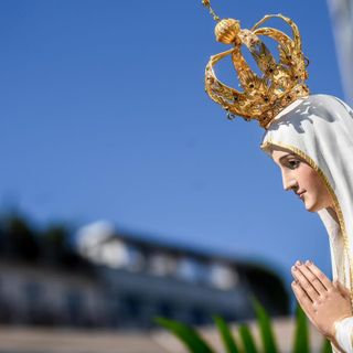 La statua della Madonna di Fatima