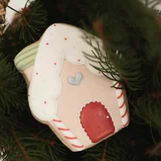 A Bra torna l'Aperitivo Creativo: un workshop di ceramica a tema natalizio