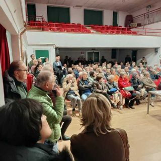 Il basso Piemonte dice "no" all’inceneritore: sala piena a Saliceto contro il progetto Il basso Piemonte dice "no" all’inceneritore: sala piena a Saliceto contro il progetto