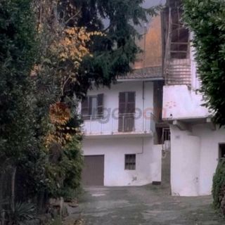 La casa dove è avvenuto il fatto