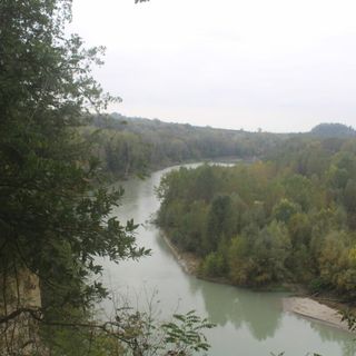 Cherasco, bosco Rocca dei Campioni: il comune acquista i terreni