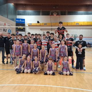 Glitter Titans accendono il Pala Langhe Glitter Titans accendono il Pala Langhe