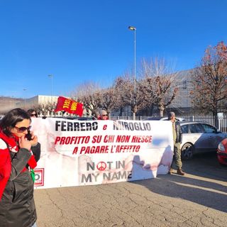 Nelle foto alcune immagini della protesta tenuta questa mattina nell'area industriale di viale Nogaris a Pollenzo