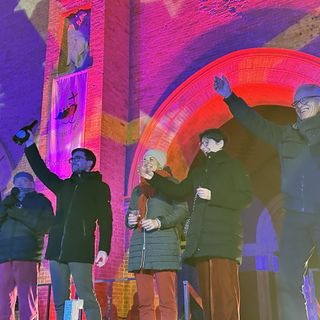 Alba: la città dà il benvenuto al nuovo anno con il tradizionale Capodanno in piazza