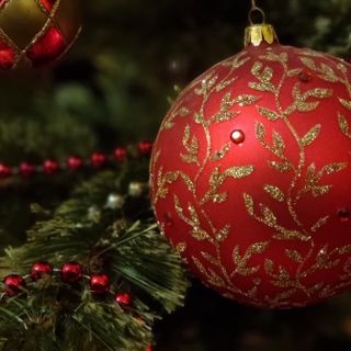 Rosso Natale: ecco perché è il colore principale della festa