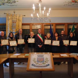 Ottanta anni dalla liberazione: premiazione dei sindaci a Cossano Belbo