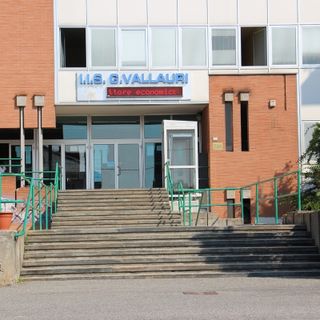 L'Istituto Vallauri di Fossano, foto di repertorio