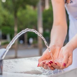 Acqua, a Cuneo si spende 508 euro l'anno: sopra la media regionale e con dispersione idrica al 31,5%