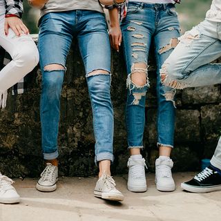 “Adolescenza: quali percorsi di aiuto. Ricerche ed esperienze sul territorio piemontese”, il titolo dell'incontro “Adolescenza: quali percorsi di aiuto. Ricerche ed esperienze sul territorio piemontese”, il titolo dell'incontro