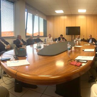 Il caro bollette minaccia il commercio: l’Ascom Bra incontra i sindaci del territorio