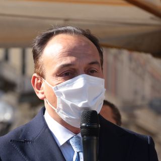 Il Piemonte resta in zona arancione, ma migliorano dati su contagi e terapie intensive