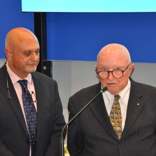 Da destra il presidente della Fondazione Ospedale Alba Bra Bruno Ceretto con il direttore Luciano Scalise Da destra il presidente della Fondazione Ospedale Alba Bra Bruno Ceretto con il direttore Luciano Scalise