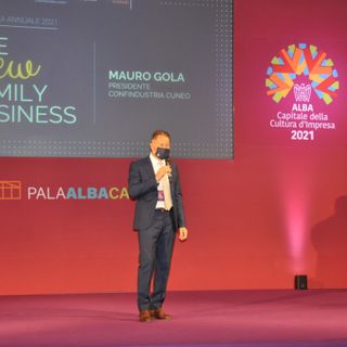 Proseguono gli appuntamenti organizzati da Confindustria Cuneo (in foto il presidente Mauro Gola) nell'ambito di Alba Capitale della Cultura d'Impresa