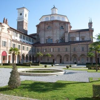 Il complesso del Monastero dei Padri Somaschi a Cherasco