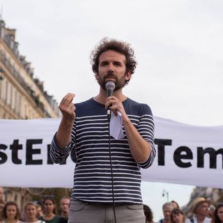 Cyril Dion, scrittore e attivista francese, regista del documentario "Animal", tra i candidati al Premio Aica