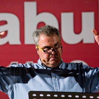 Lo scrittore Daniele Biacchessi, ospite domani a Bra