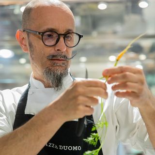 Enrico Crippa, chef del ristorante "Piazza Duomo" di Alba