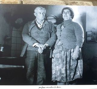 Prosegue a Bergolo fino al 30 ottobre la mostra fotografica omaggio a Nuto Revelli Prosegue a Bergolo fino al 30 ottobre la mostra fotografica omaggio a Nuto Revelli