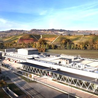 La cantina di Castiglione Falletto La cantina di Castiglione Falletto