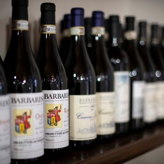 Piemonte, aumentano le esportazioni: non quelle del vino di Langhe, Roero e Monferrato