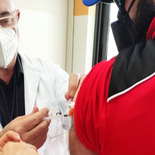 Martedì 16 ci si potrà vaccinare contro l'influenza e il Covid nei locali della Croce Rossa di Alba