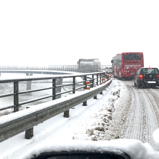 La nevicata del 15 dicembre 2022 sulle strade di Alba