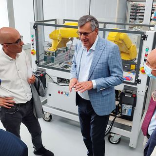 La visita dell'assessore regionale alla sanità Luigi Icardi all'Apro di Alba per parlare di salute La visita dell'assessore regionale alla sanità Luigi Icardi all'Apro di Alba per parlare di salute